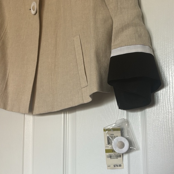 Linen Jacket - Picture 3 of 3